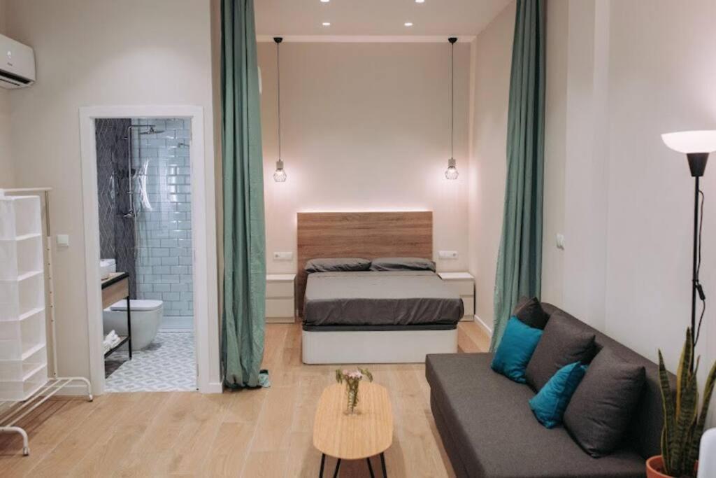 Estelles Apartment Close To Beach Valensiya Dış mekan fotoğraf